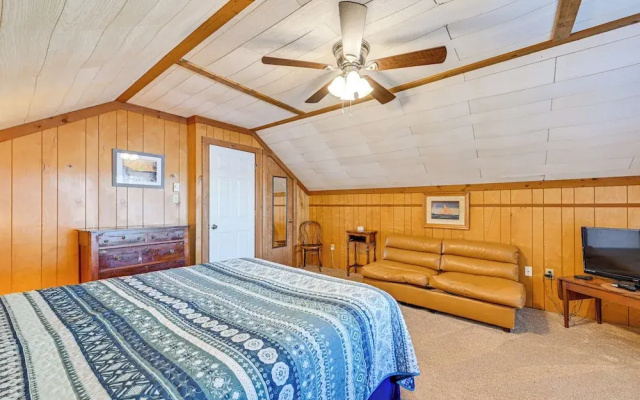 photo 5 of Private Dock & Beach! Lake Norman Cottage Hideaway