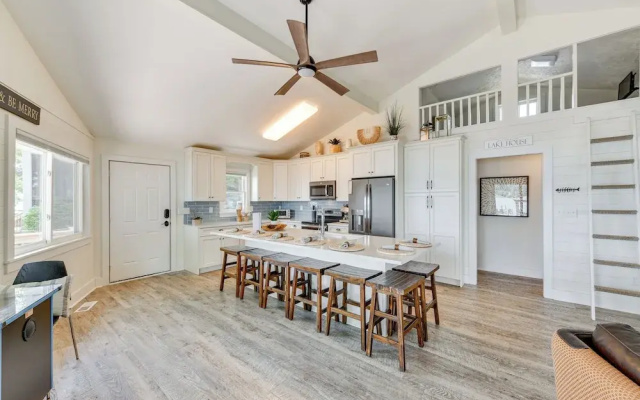 photo 4 of Pet-friendly Lake Norman Home With Boat Dock!