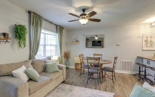 photo 4 of Pet-friendly Largo Escape w/ Fire Pit!