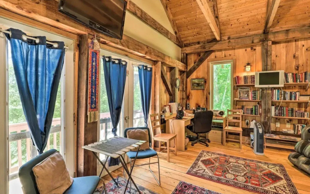 photo 3 of Pet-friendly Leicester/asheville Mtn View Escape