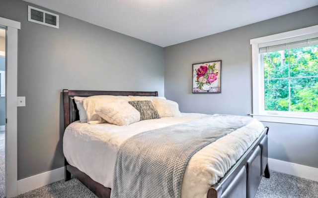 photo 3 of Pet-friendly Minneapolis Home ~ 6 Mi to Dtwn!