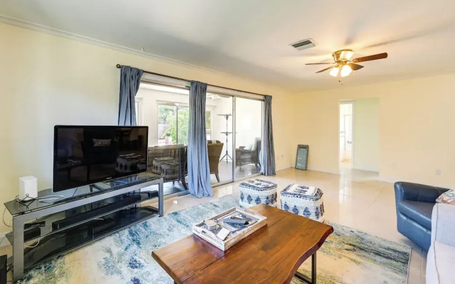 photo 3 of Pet-friendly Naples Vacation Rental Near Beach!