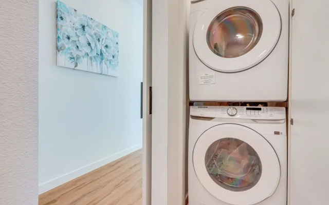 photo 4 of Pet-friendly New Braunfels Condo w/ Shared Pool!