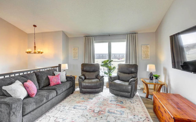 photo 5 of Pet-friendly Omaha Vacation Rental w/ Deck!