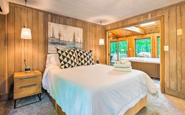 photo 2 of Pet-friendly Pocono Pines Rental w/ Hot Tub!