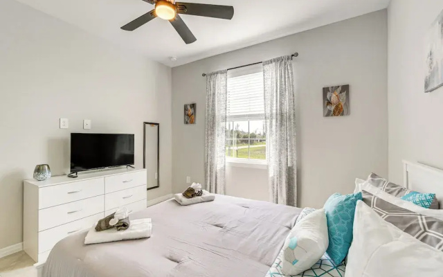 photo 2 of Pet friendly Port Charlotte Home w Gas Grill