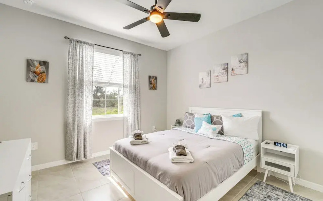 photo 3 of Pet friendly Port Charlotte Home w Gas Grill