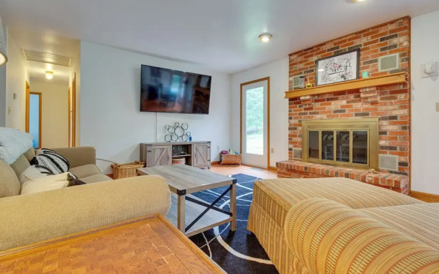 photo 2 of Pet-friendly Union Vacation Rental With Pool!