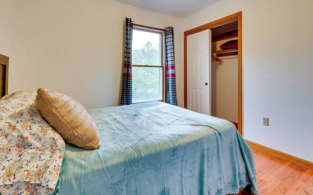 photo 5 of Pet-friendly Union Vacation Rental With Pool!