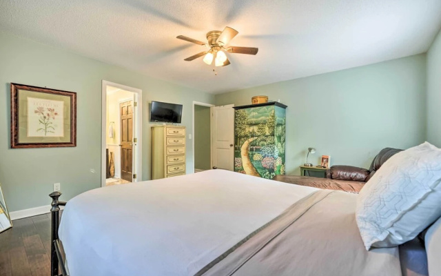 photo 4 of Pet-friendly Wilmington Home ~ 5 Mi to Beach!