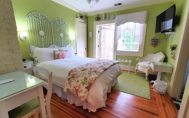 photo 3 of Pettigru Place Bed & Breakfast