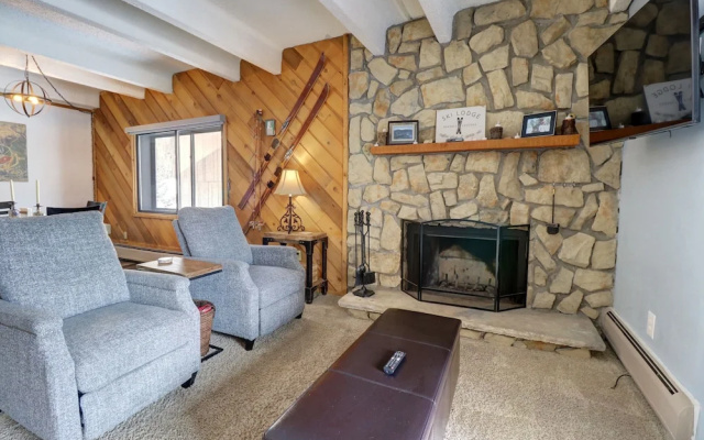 photo 2 of Great Mountain Views Short Walk to Lift Cozy Condo - PG201 by Redawning