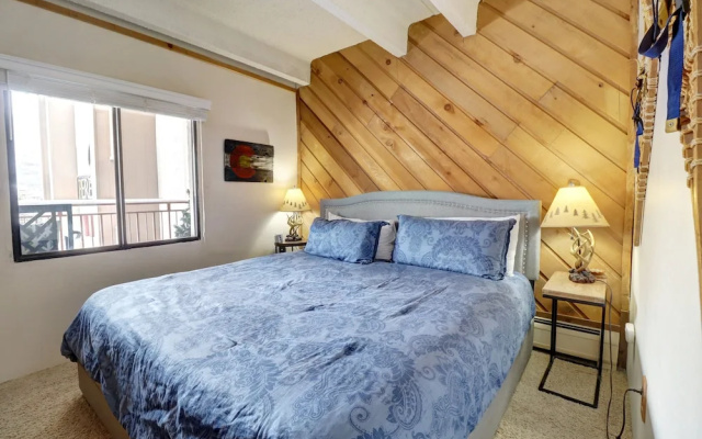 photo 4 of Great Mountain Views Short Walk to Lift Cozy Condo - PG201 by Redawning
