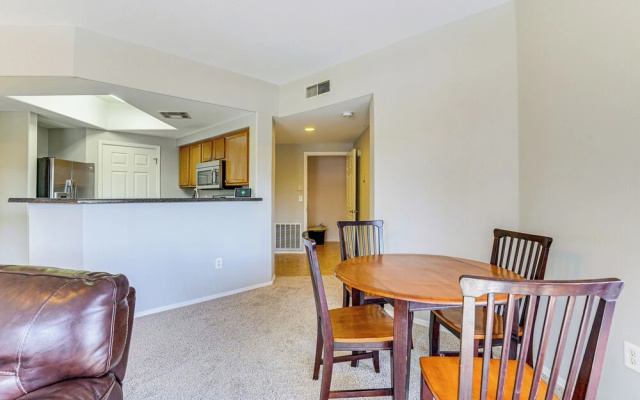 photo 4 of 3 Mi to Westgate District: Condo w/ Pool Access