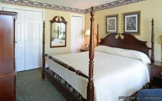 photo 3 of Phoenix Greenvilles Inn