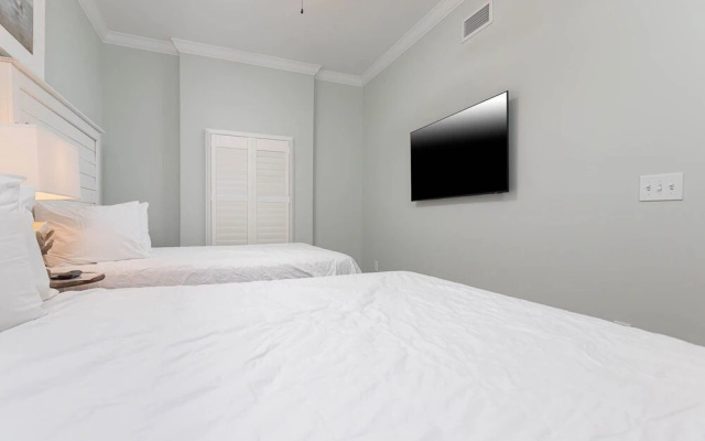 photo 2 of Phoenix Gulf Towers 704 4 Bedroom Condo