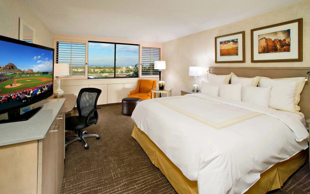 photo 4 of Marriott Phoenix Resort Tempe at The Buttes