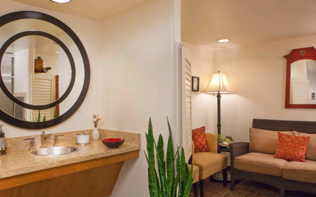 photo 5 of Marriott Phoenix Resort Tempe at The Buttes