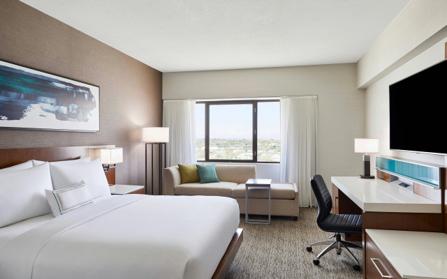 photo 4 of Delta Hotels by Marriott Phoenix Mesa