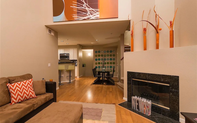 photo 5 of Phoenix Palms 2 BR by Casago