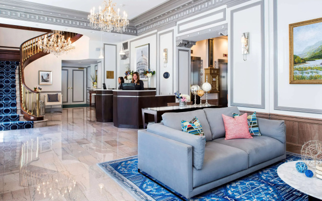 photo 2 of Phoenix Park Hotel