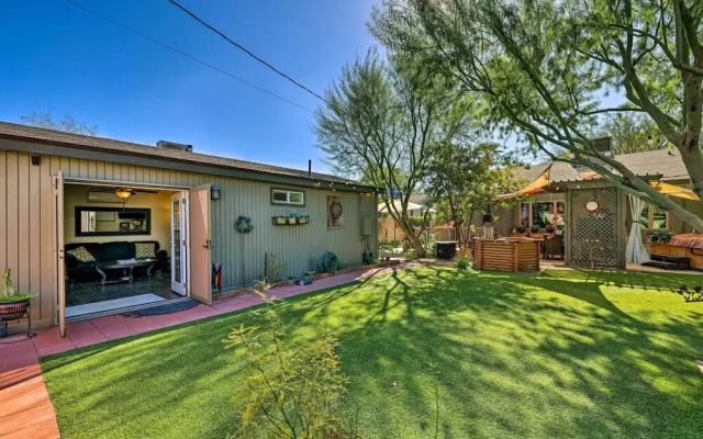 photo 5 of Phoenix Vacation Rental: 2 Mi to Downtown