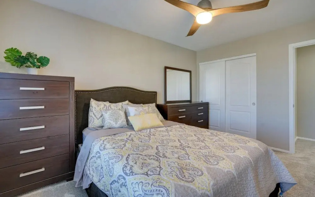 photo 3 of Phoenix Home w/ Private Pool, 16 Mi to Downtown!