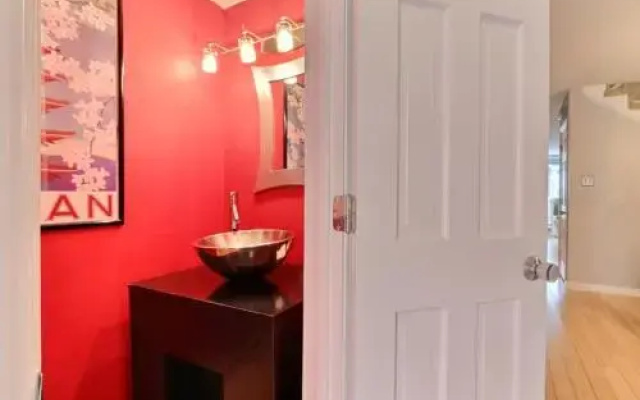photo 5 of Pickett`S Place