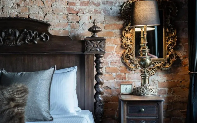photo 2 of Pickle Factory Eight Unforgettable Rooms Sleeps 16