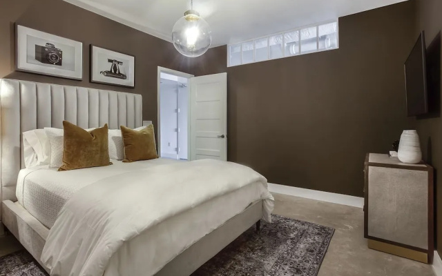 photo 3 of Piedmont Loft
