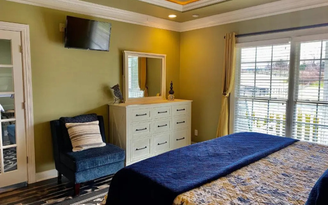 photo 2 of Pillow and Paddock B&B