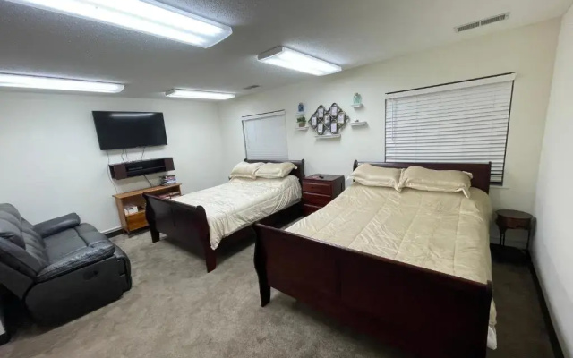 photo 4 of Pine Mountain Inn