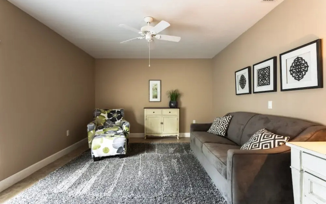 photo 3 of Pinecrafts Edge ~ 15 Minutes To Beaches ~ Sleeps 6