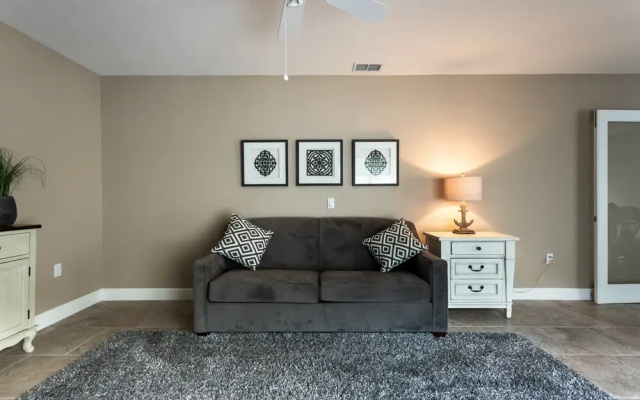 photo 4 of Pinecrafts Edge ~ 15 Minutes To Beaches ~ Sleeps 6