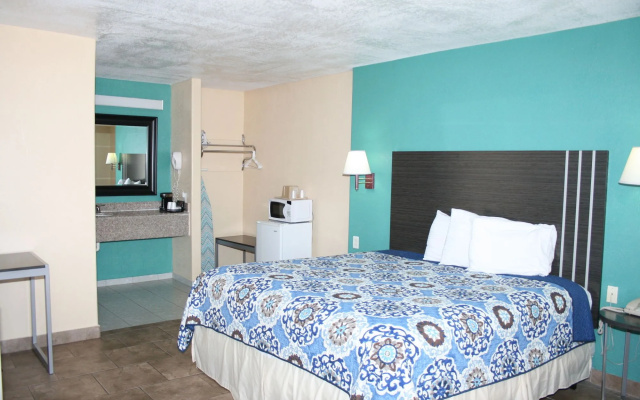 photo 4 of Pinn Road Inn and Suites
