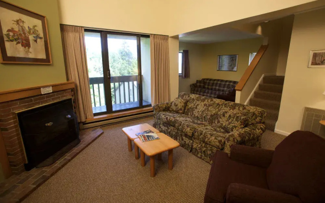 photo 4 of Pinnacle Condominiums
