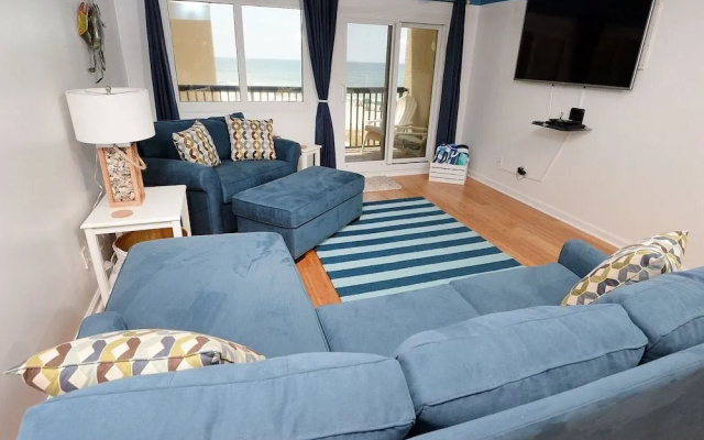 photo 3 of Pinnacle Port B2-308