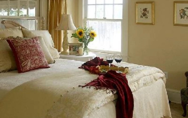 photo 3 of Pinot Noir Cottage