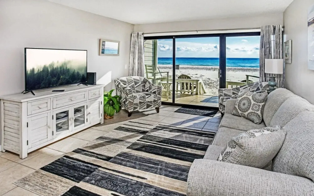 photo 4 of Pirate Cove Villa 117  by Best Beach Getaways