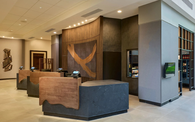 photo 2 of Pittsburgh Airport Marriott