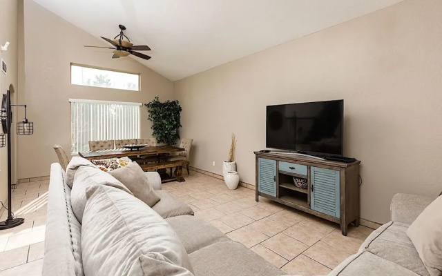 photo 3 of Piute Palace 5BR by Casago