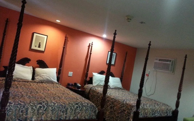 photo 3 of Place Inn
