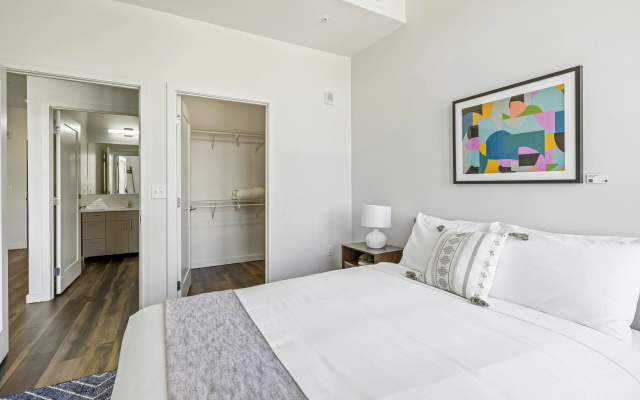 photo 3 of Placemakr Marymount Ballston