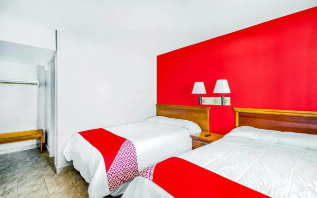 photo 5 of OYO Hotel Houston Southwest I-69