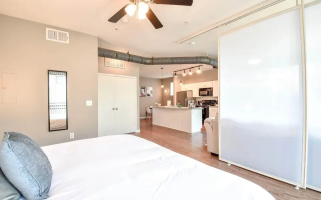 photo 4 of Plano Dreamy Studio Apartment