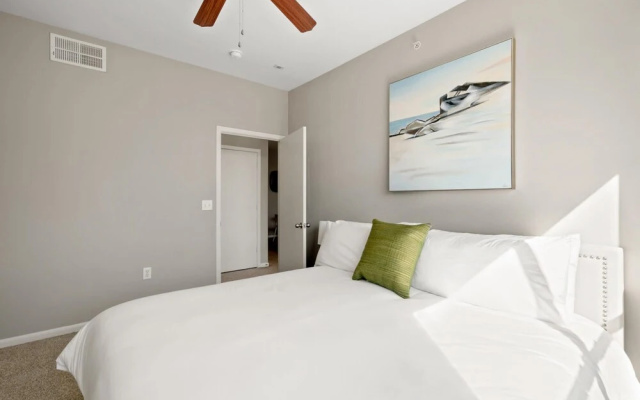 photo 5 of Plano Executive 1BD 1BA Apartment