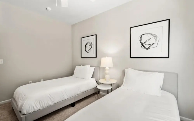 photo 4 of Plano Urban 2BD 2BA Apartment