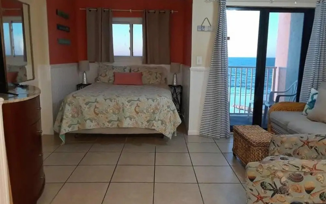 photo 5 of Plantation Dunes 5703 by Meyer Vacation Rentals