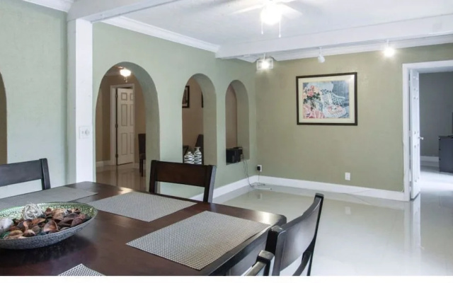photo 5 of Plantation Oasis