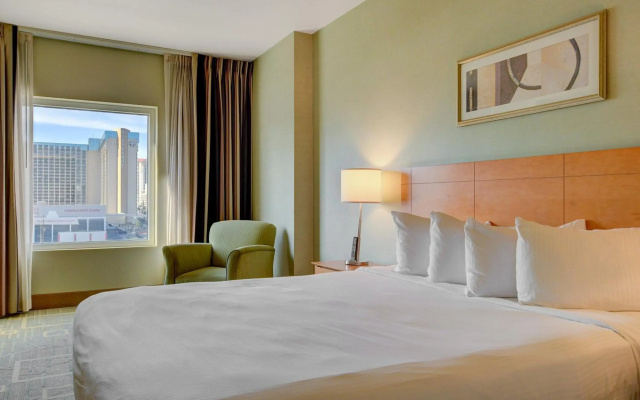photo 3 of The Platinum Hotel
